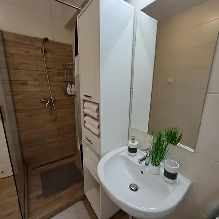 Cseri House Apartman شقة ديبريتْسين