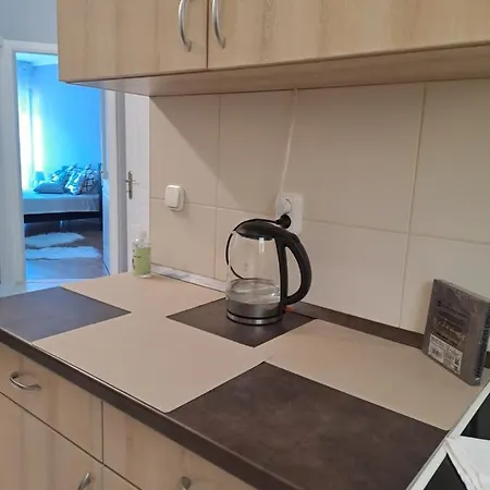 Cseri House Apartman ديبريتْسين