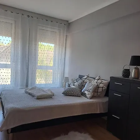 Cseri House Apartman