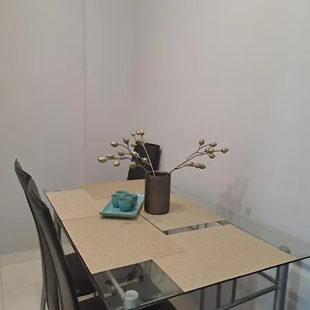 Cseri House Apartman * ديبريتْسين