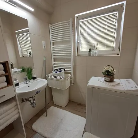 Cseri House Apartman